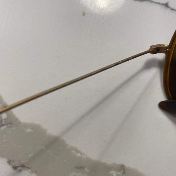 Ray Ban Aviators - Picture 5 of 6